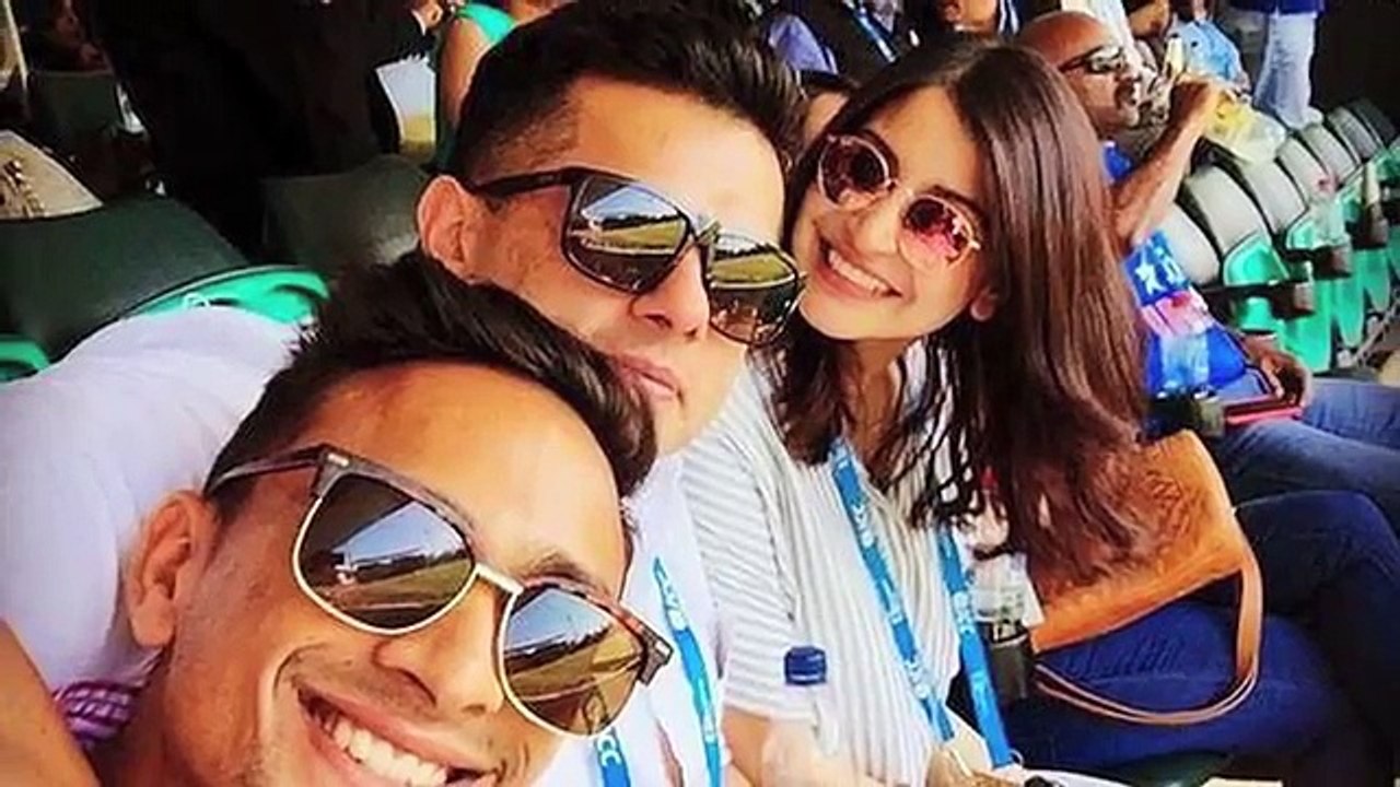 Anushka Sharma Criticized For Virat Kohli's Wicket In India Vs Australia 2015 Match HD