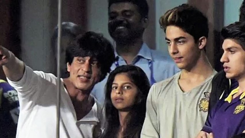 Shahrukh Khan Son Abram Adorable At IPL 8 Match HD