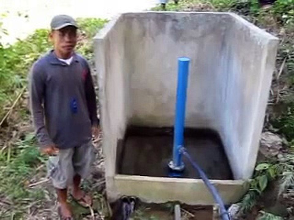 A water pump that needs no electricity or fuel!