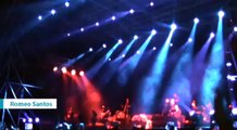 Romeo Santos simuló tener sexo con peruana en pleno concierto