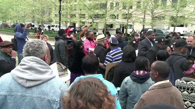 Etats-Unis: manif à Baltimore après la mort d'un Noir arrêté