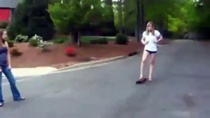 Girl Falls Off The Skateboard