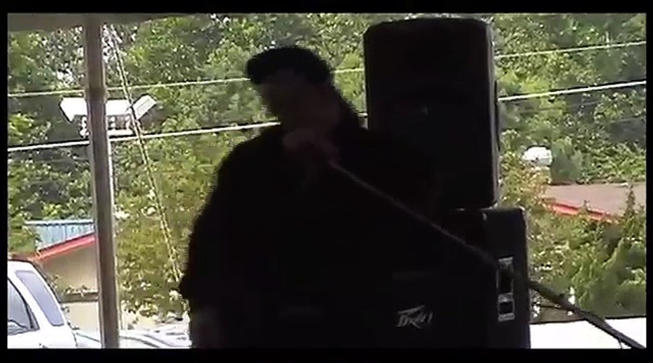 Matt Spaulding sings 'Shake Rattle and Roll' at Elvis Week (