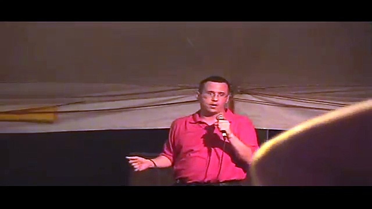 Doug McClure sings 'I'll Remember You' at Elvis Week 2006 (v