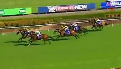 Le Jockey Blake Shinn perd son pantalon en pleine course