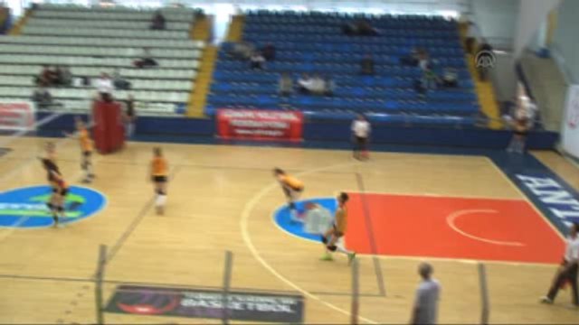 Voleybol: Bayanlar 1. Lig Klasman Etabı