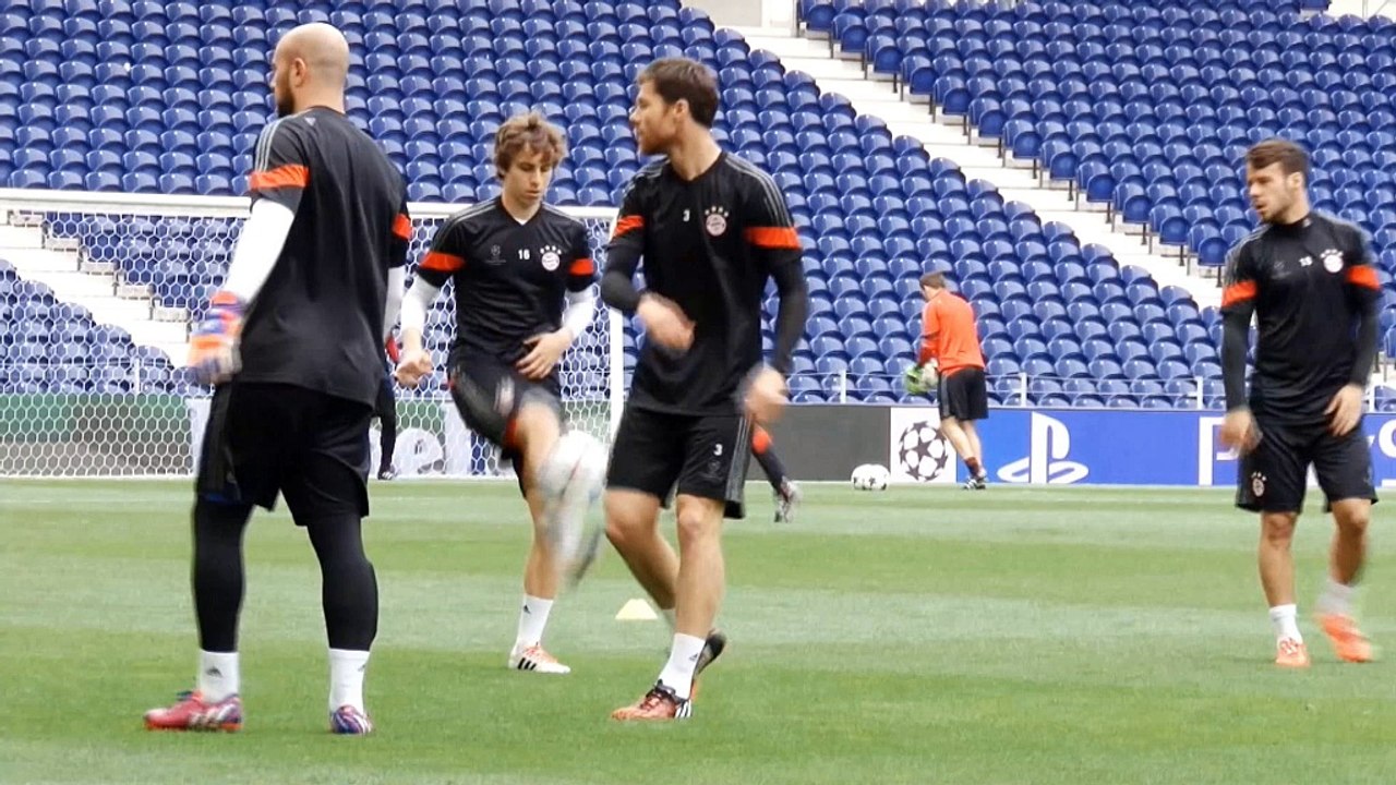 Giuly: "bayern und barca titelfavoriten"