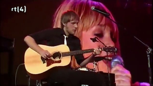 Krezip en Racoon - I Apologize (De vrienden van Amstel live)