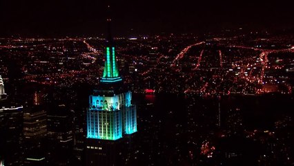 The Empire State Building Lights Up During the 37th Annual Macy's Fireworks Show