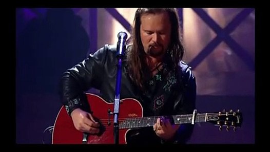 Travis Tritt - Long Haired Country Boy (live) - Vídeo Dailymotion
