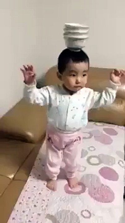 Cute Baby dance