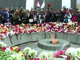 Des centaines de milliers d'Arméniens commémorent le génocide de 1915
