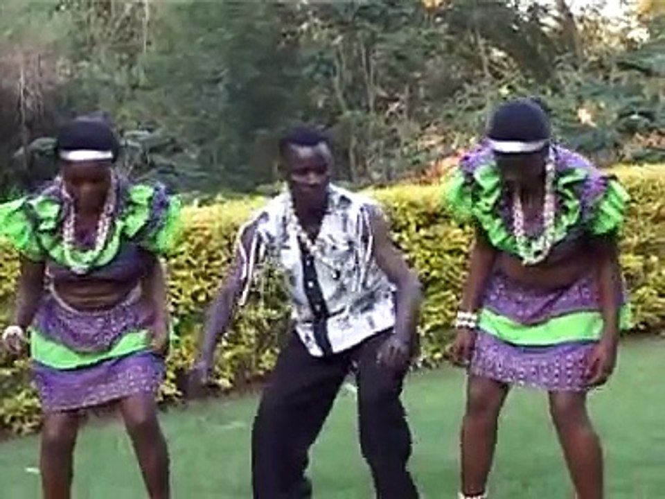 Onyi Papa Jey - Happy Nyar Masai (Pt 2)
