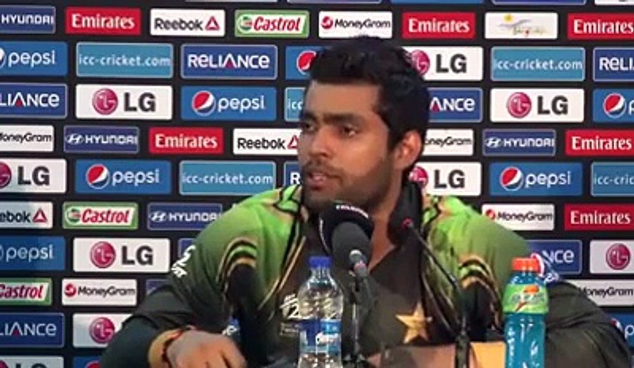 Funny English of Umar Akmal :)