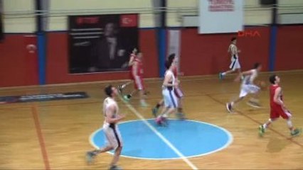 İzmir Ailelerden Spor Bakanlığı'na Ambulans Tepkisi