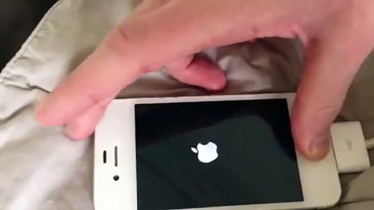 Easiest & Fastest way to Fix the iphone boot loop. No need to restore or Connect to iTunes.