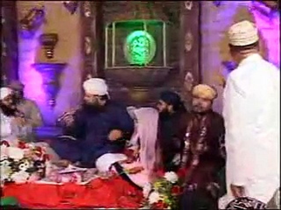Muhammad Owais Raza Qadri
