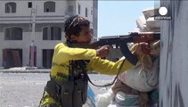 Yemen'in Aden kentinde milis gruplar arasındaki çatışmalar devam ediyor