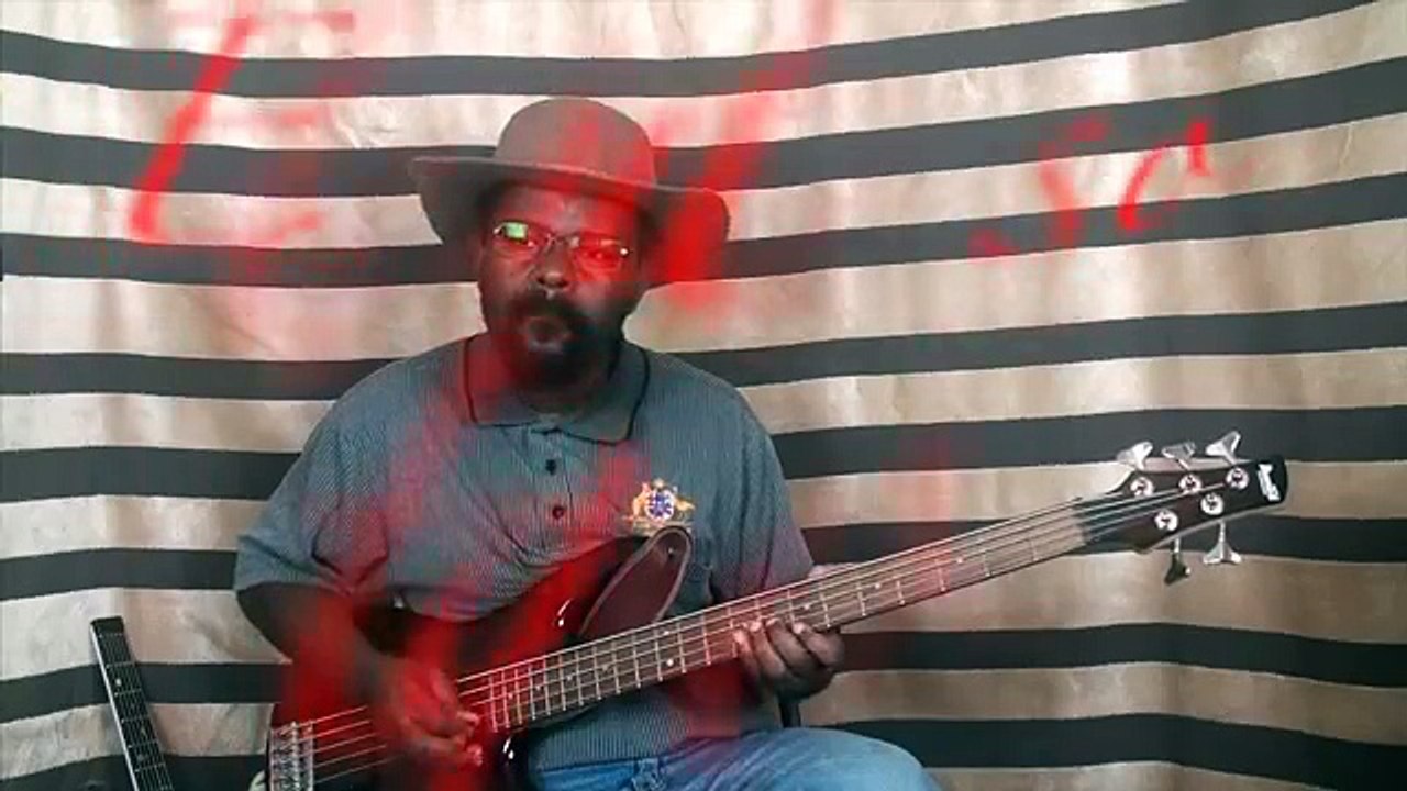 600 African Bass Guitar Tutorial The Scale formation Groove 5 video