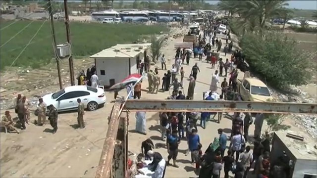 تنظيم الدولة يقتل نحو مائة من الجيش العراقي