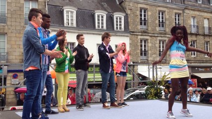 Défilé de mode en centre-ville