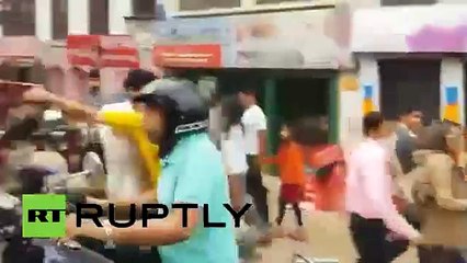 Nepal'deki 7.9 şiddetindeki depremden görüntüler