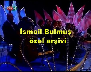 Elif Güreşçi / Kuş olup uçsam sevgilimin diyarına