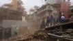 Earth quake in Nepal live video also felt in pakistan and India