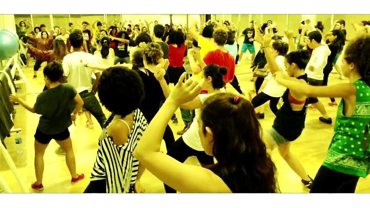 Mateus dos Anjos • Davido - Skelewu