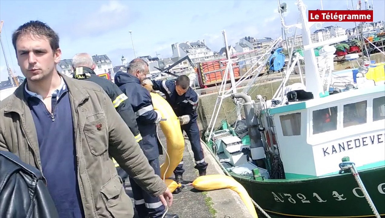 Quiberon. Pollution aux hydrocarbures à Port Maria