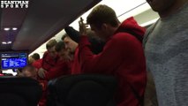 Les joueurs de Watford apprennent dans le bus qu'ils joueront en Premier League
