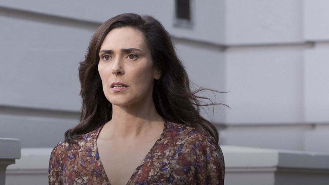 Watch The Returned (Season 1) : Helen