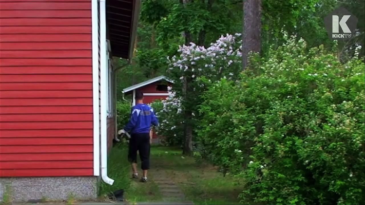 REAL or FAKE? Remi Gaillard & Ronaldinho: GK TRICK SHOTS w/ Lassi Hurskainen, Ep 3