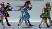 カラフルな衣装で踊る、かわいい小中学生JC