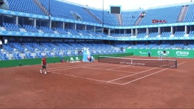 1teb Bnp Paribas İstanbul Open Erkekler Tenis Turnuvası'nın Kura Çekimi ve Eleme Maçları Yapıldı