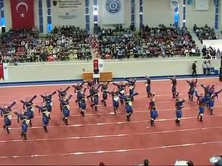 kara harp okulu 2009 zeybek gösterisi