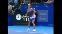 Wozniacki Imitates Serena Very Funny Tennis Moment - gagkavjtus