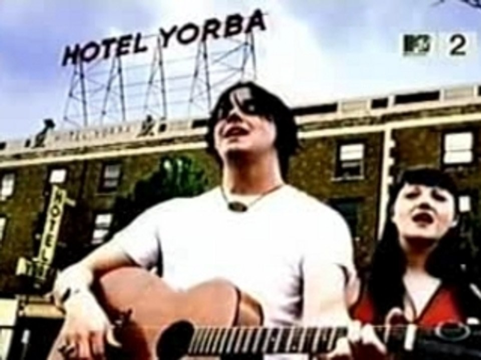 the white stripes - hotel yorba