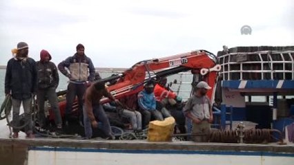 Tunus'ta 98 Kaçak Göçmen Kurtarıldı