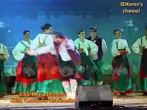 I CASTRUVIDDARI - TARANTELLA CALABRESE