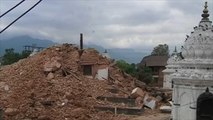 زلزال بقوة 7.9 درجات يضرب نيبال
