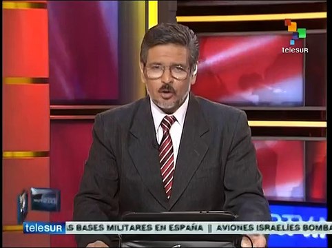 Uribistas hostigan a la activista Piedad Córdoba