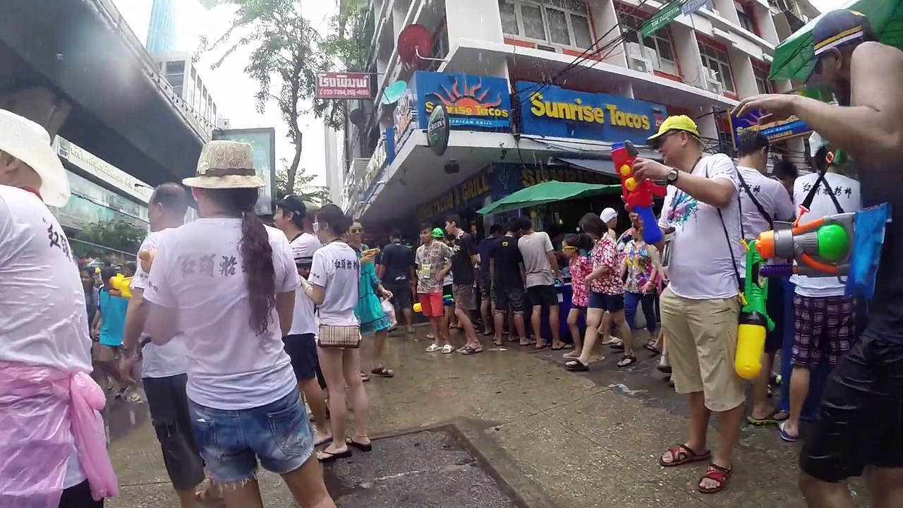Songkran 2015 Bangkok FPS