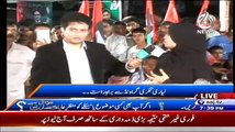 ▶ A Lyari Girl Complaint For PPP But Showing Love For Asif Ali Zardari