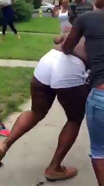 Most amazing Girls Fight Ever! Must watch