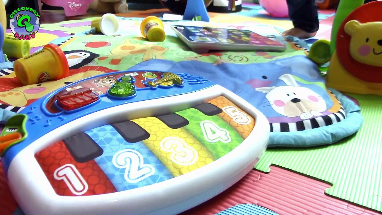 Peppa Pig Plays A Baby Einstein Discovery & Play Piano