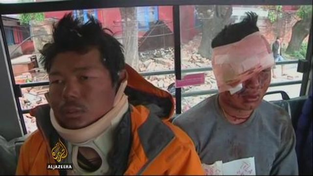 Aftershocks rock Kathmandu following Nepal earthquake