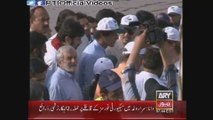 Chairman PTI Imran Khan Joins The Green Force Group Environmentalists And Volunteers To Clean Up Korang River 26 April 2015