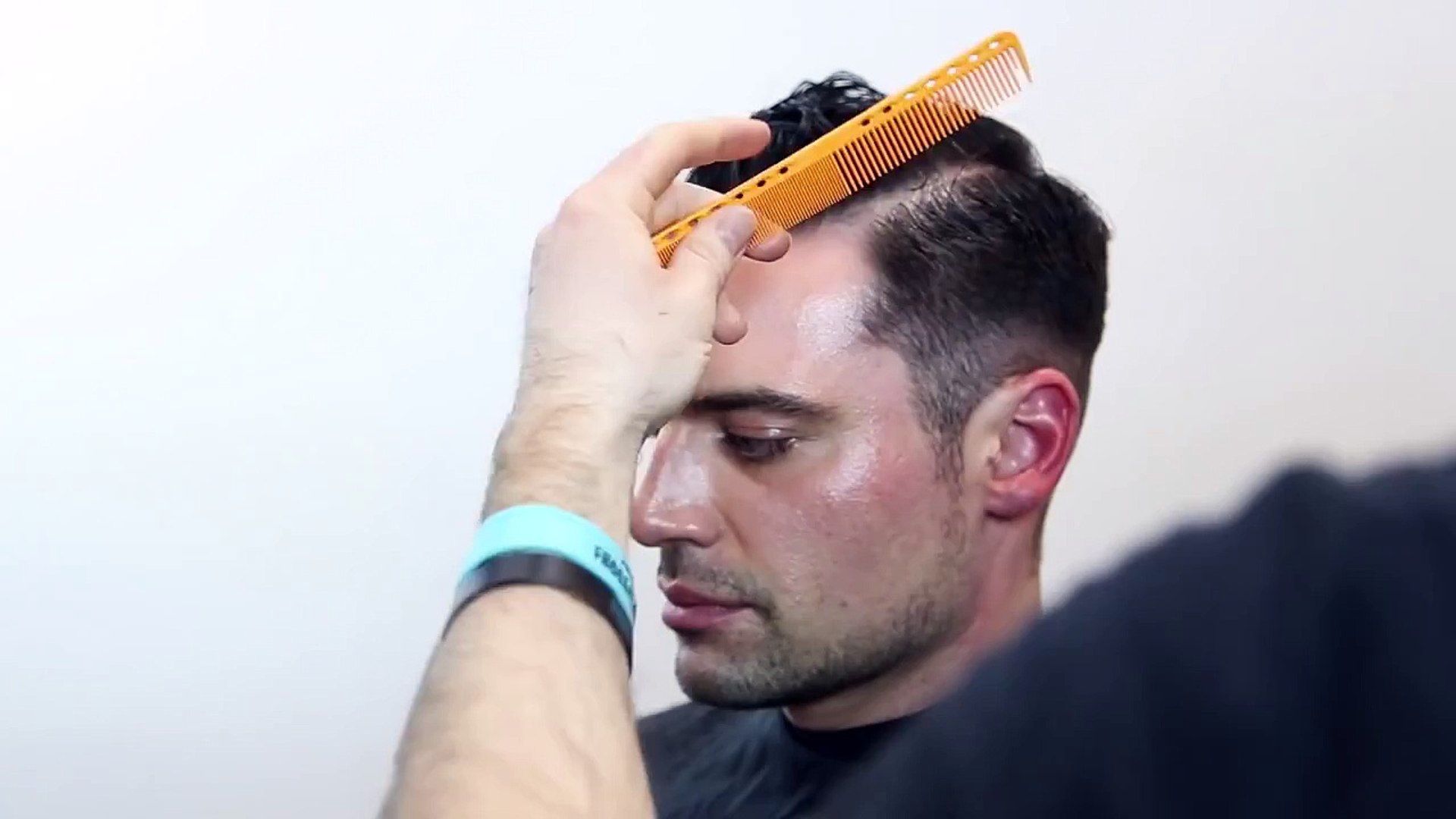 How To Cut A Pompadour Haircut Tutorial Video On Cutting And Styling A Quiff Pompadour Hairstyle