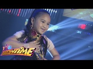 MiniME ni Ariella